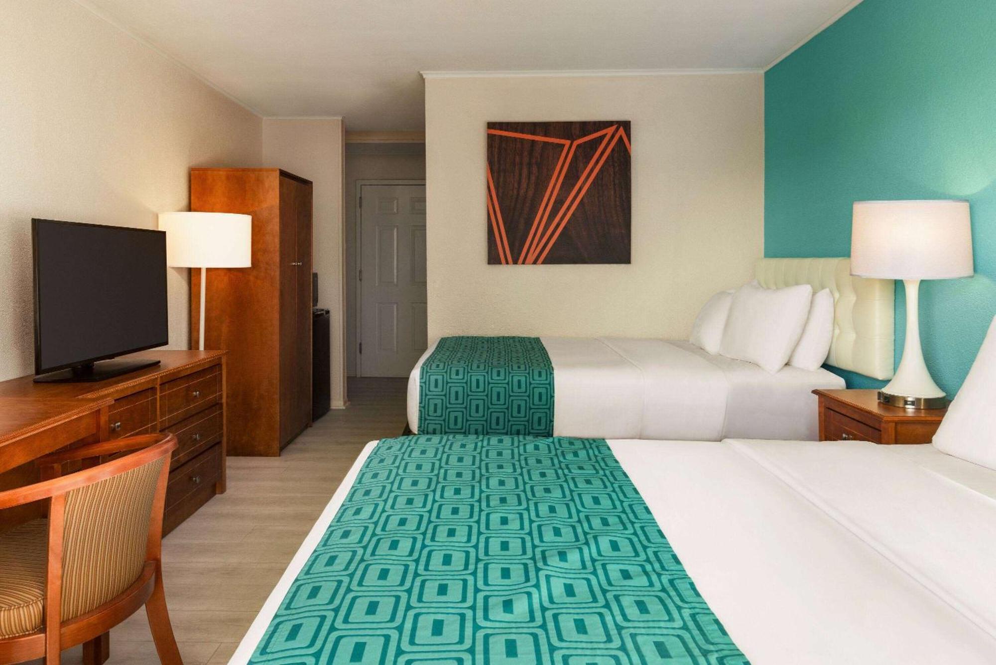 Howard Johnson By Wyndham Ocean City Oceanfront Dış mekan fotoğraf